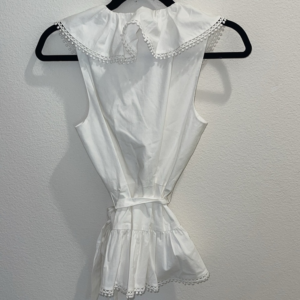 BCBGMAXAZRIA wrap top - Picture 6 of 6